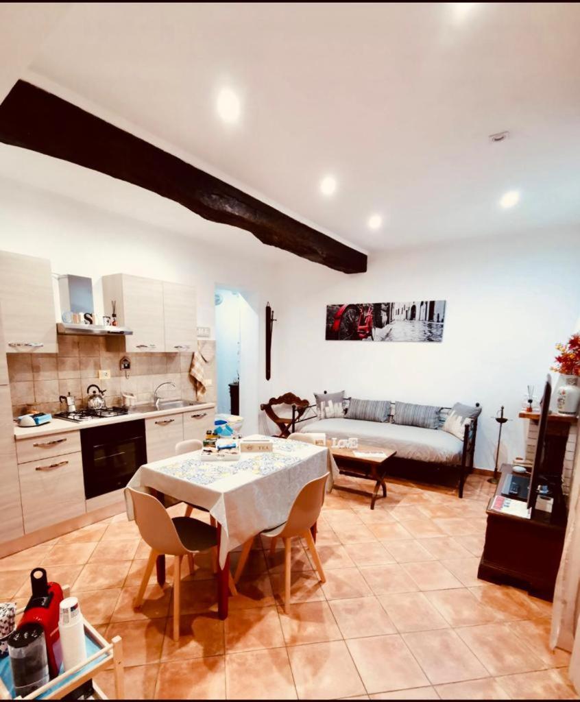 Apartmán La Casa Del Borgo Anagni Exteriér fotografie